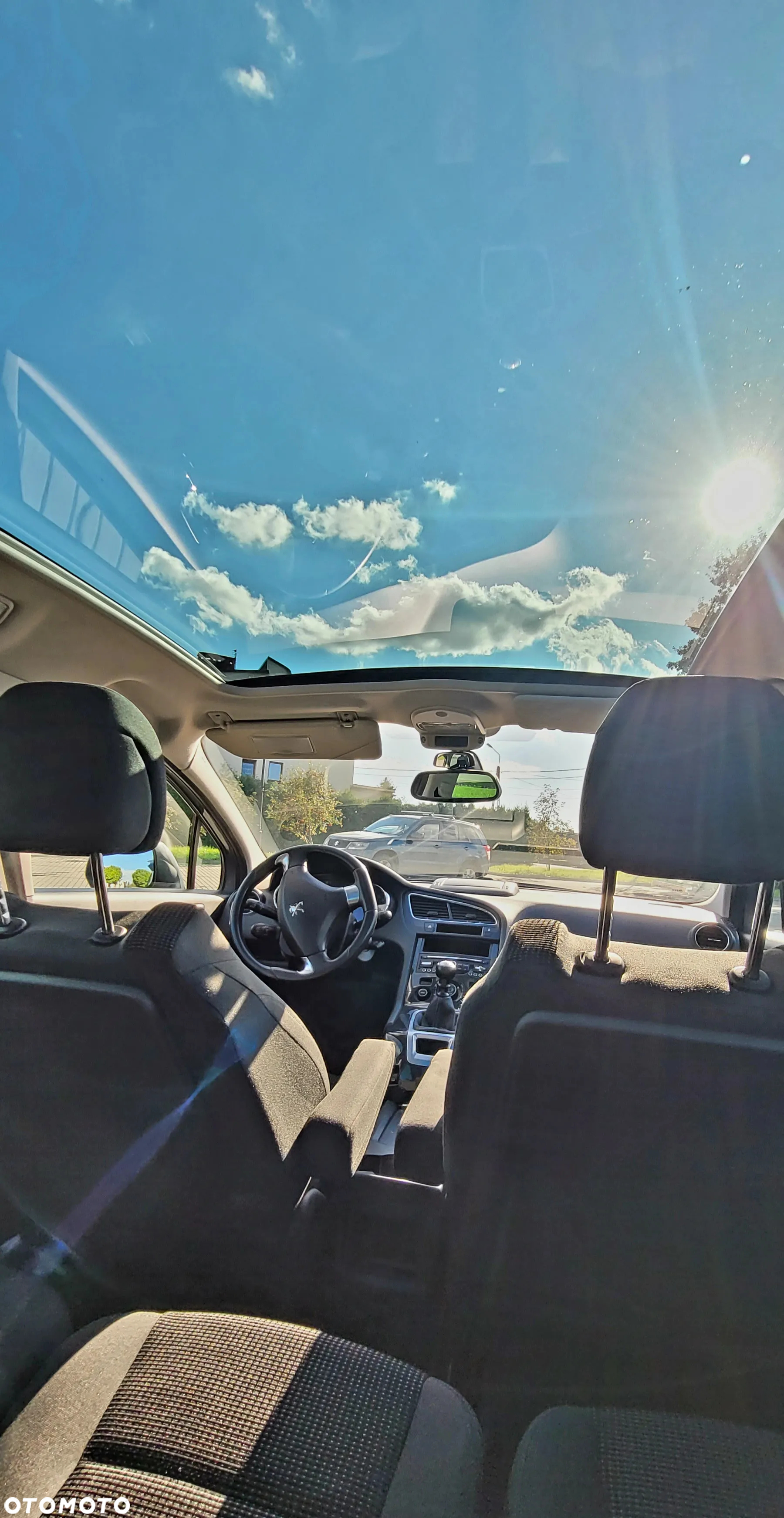 Peugeot 5008 - 10