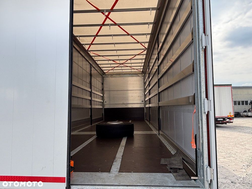 Mercedes-Benz Actros - 5