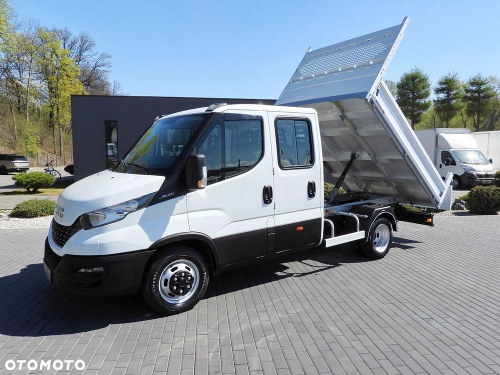 Iveco DAILY 35C14 WYWROTKA PODWÓJNA KABINA DOKA 6 MIEJSC TEMPOMAT BLIŹNIACZE KOŁA KLIMATYZACJA  140KM - 17