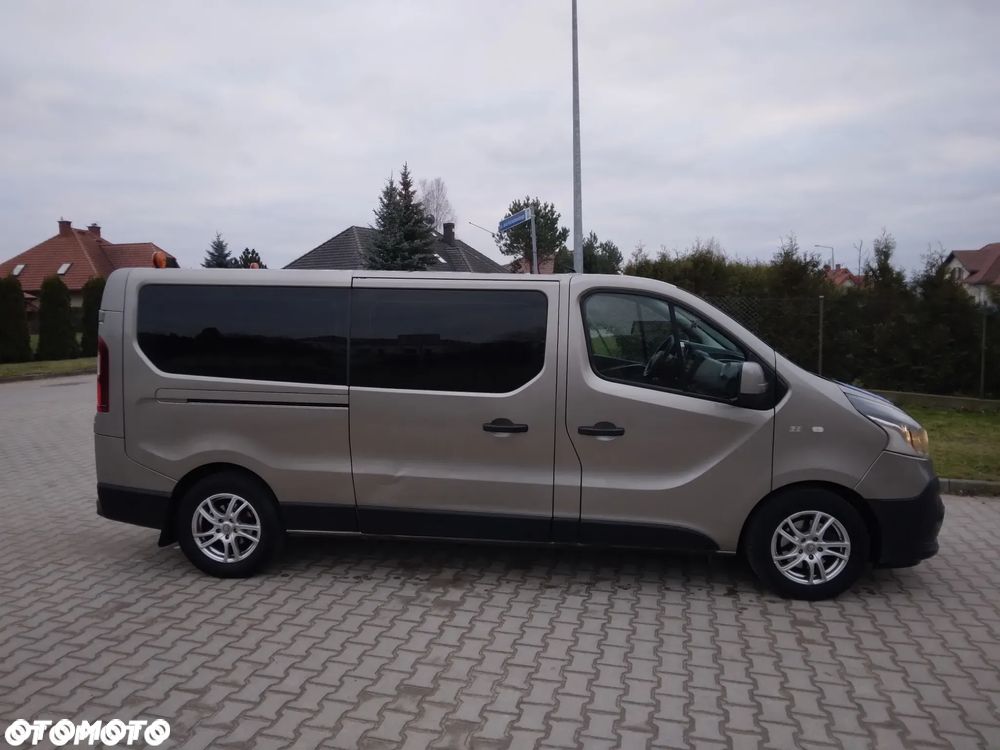 Renault Trafic Grand SpaceClass 1.6 dCi - 3
