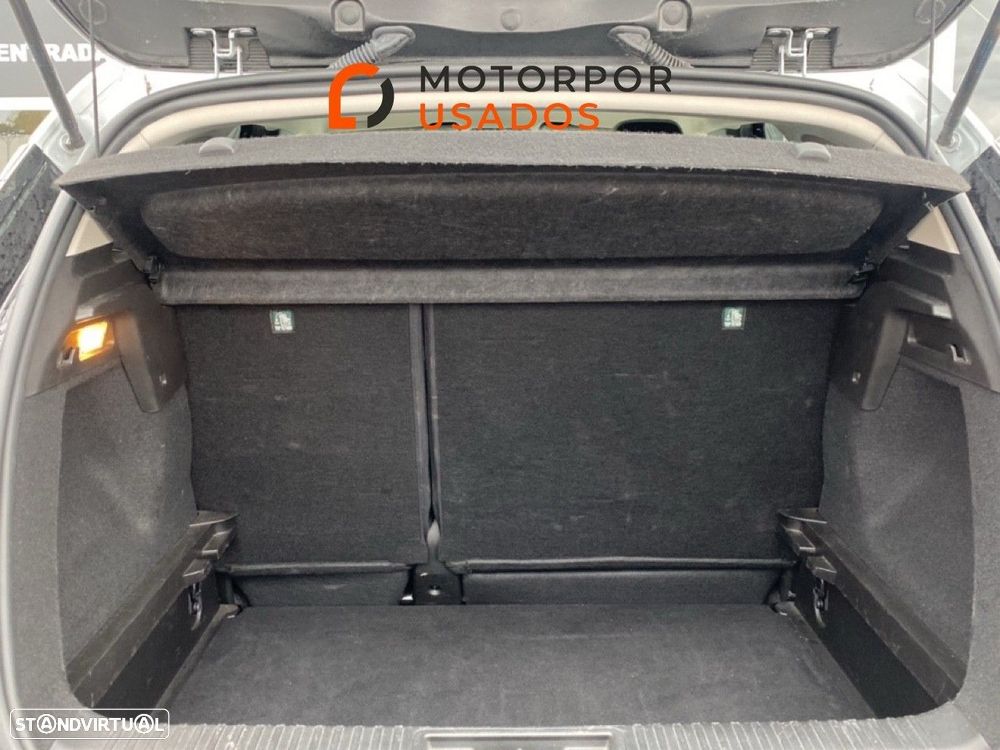 Renault Captur 1.0 TCe Exclusive - 6