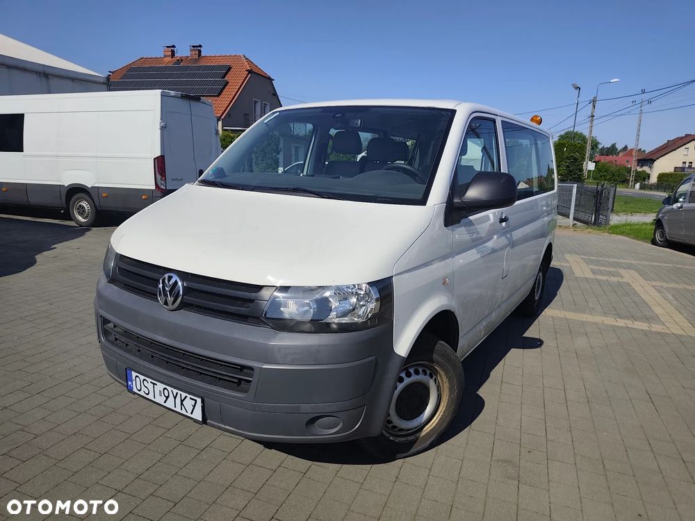 Volkswagen Transporter Caravelle Kurz Gewinner - 1