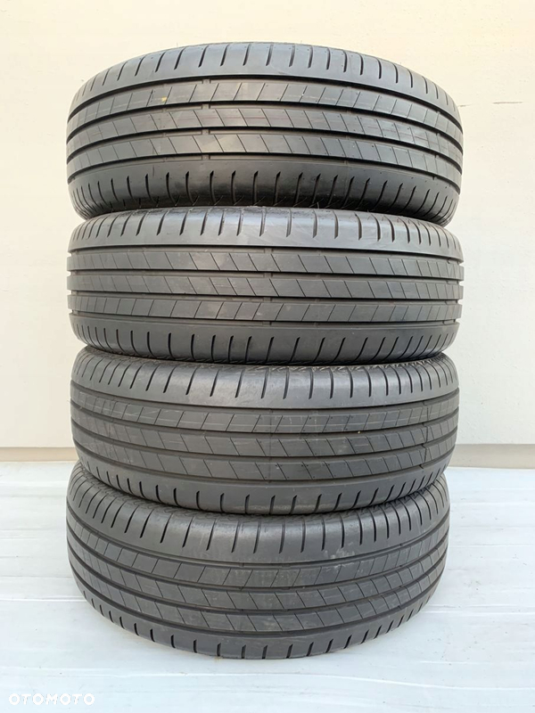 215/60/17 96H BRIDGESTONE TURANZA T005