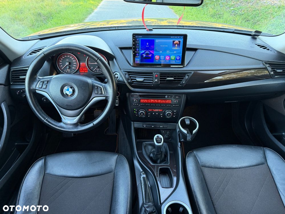 BMW X1 - 16