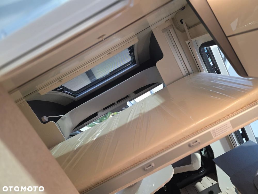 McLOUIS SLIM 339 UKŁAD ŁÓŻEK NIEMIECKICH GARAZ 6,69M 2.0 4 OSOBOWY - 29