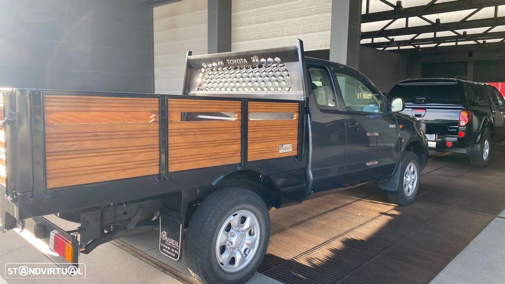 Toyota Hilux 2.5 D-4D 4WD CE CM AC - 5