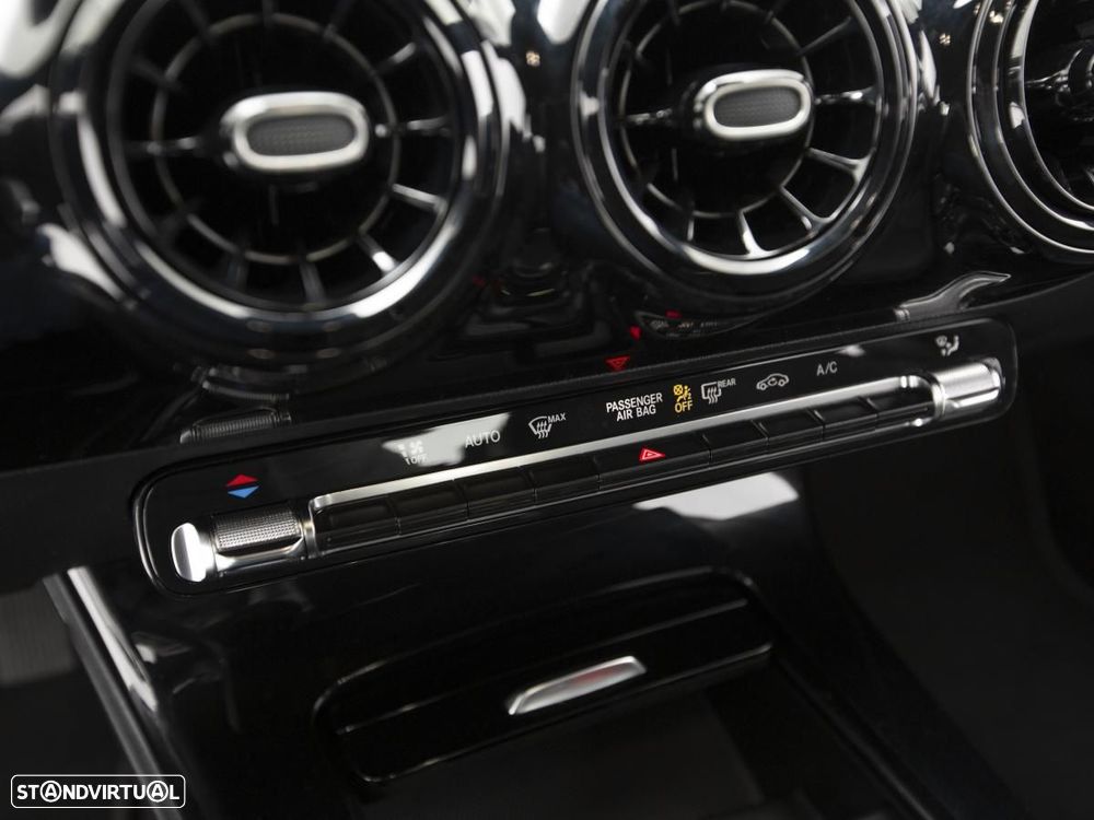 Mercedes-Benz A 200 Limousine d - 21