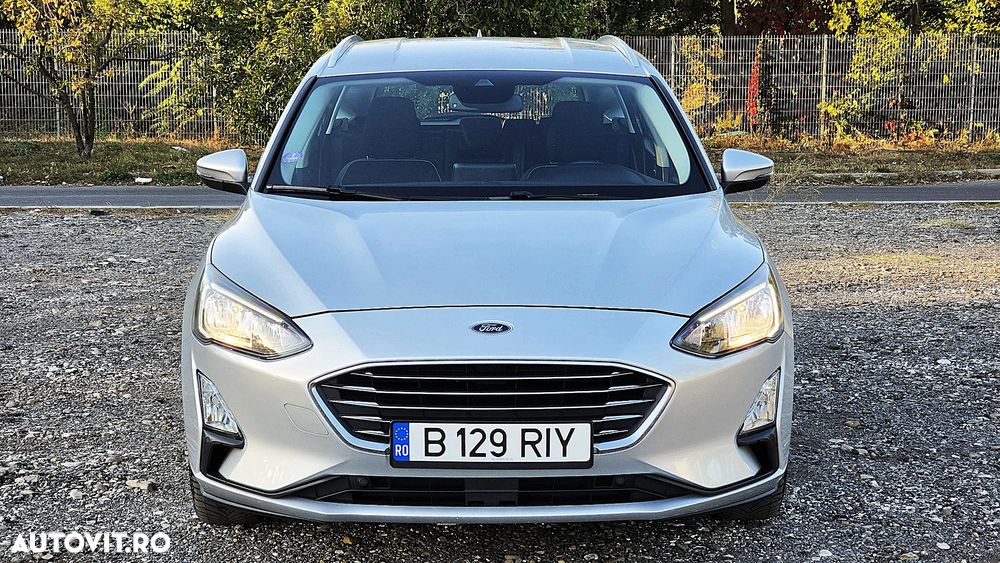 Ford Focus 1.0 EcoBoost Titanium Business - 6