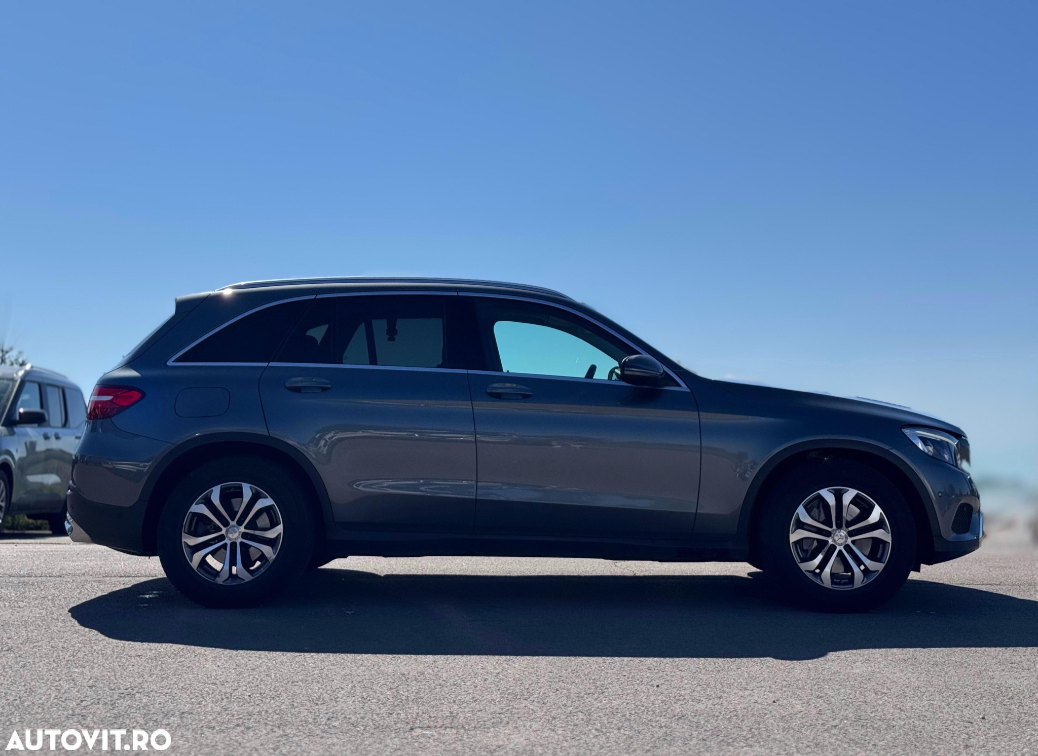 Mercedes-Benz GLC 220 d 4MATIC - 7
