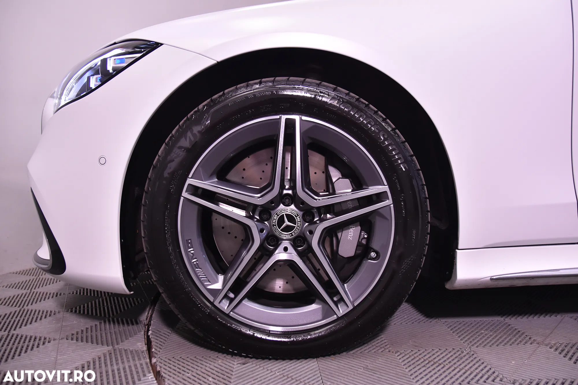 Mercedes-Benz S 580 e 4MATIC - 13