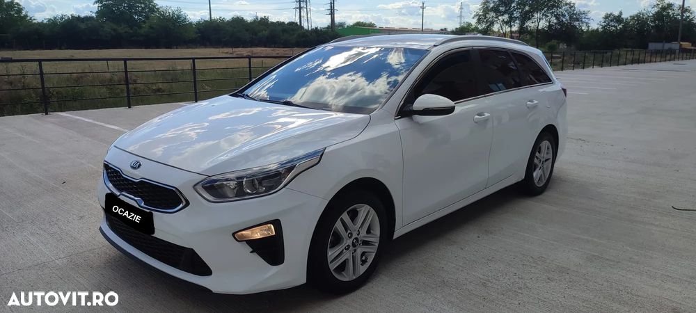 Kia Ceed - 1