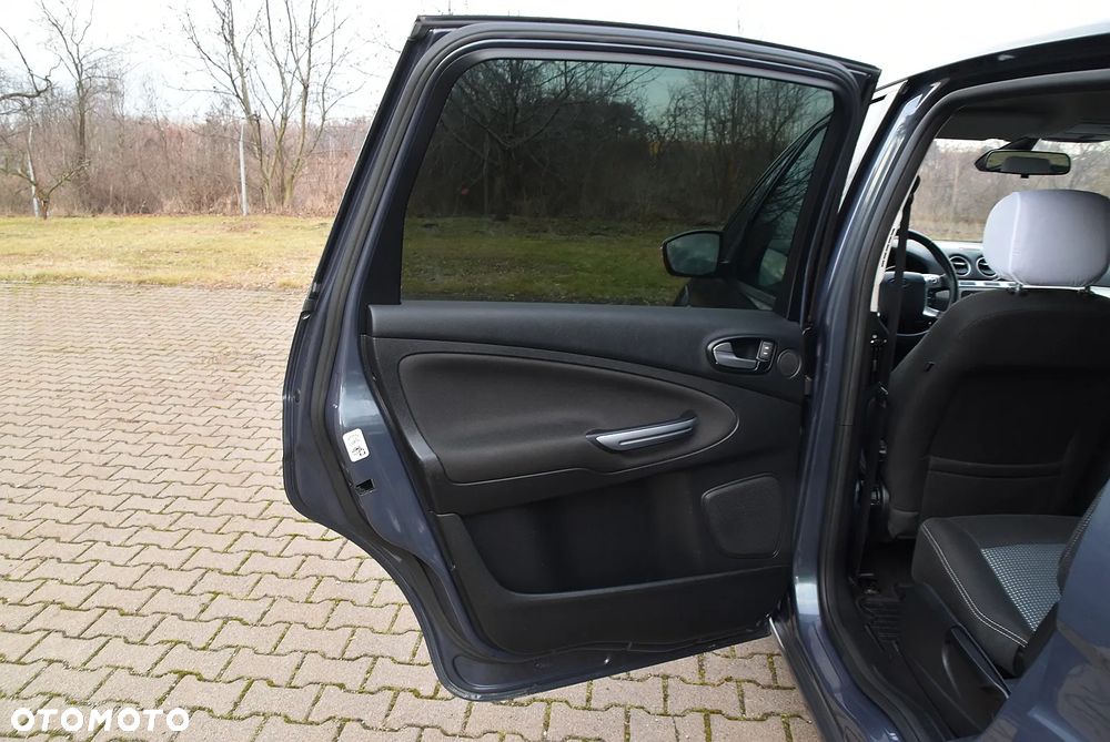 Ford S-Max 2.0 TDCi DPF Trend - 11