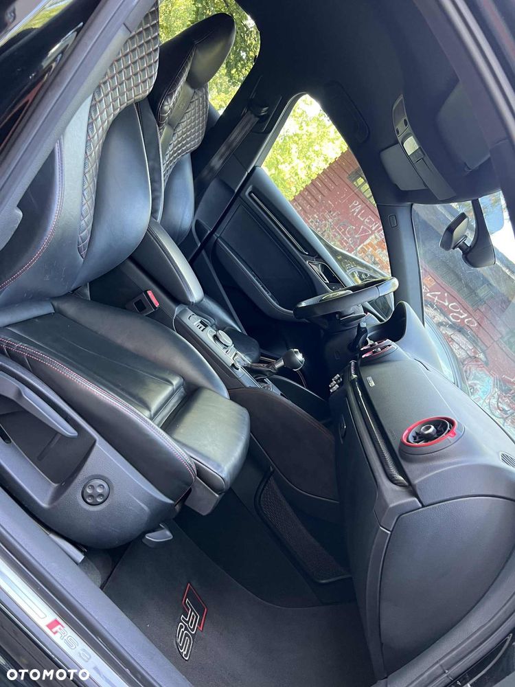 Audi RS3 Limousine 2.5 TFSI Quattro S tronic - 10