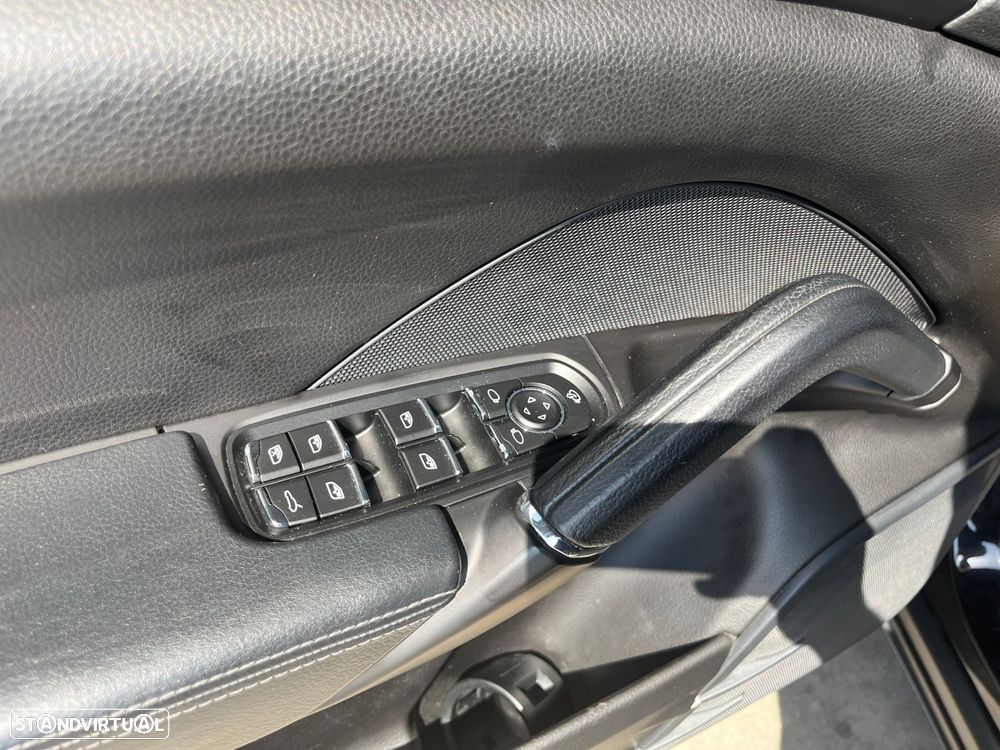 Porsche Cayenne Standard - 15