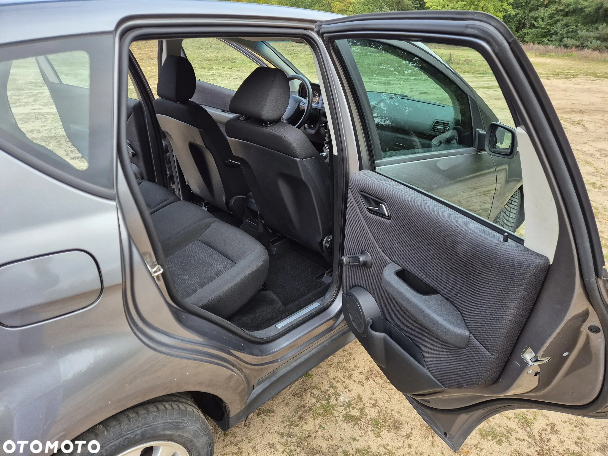 Mercedes-Benz Klasa A 180 BlueEFFICIENCY - 11
