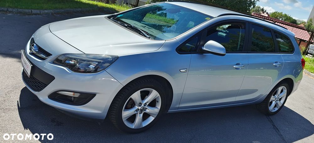 Opel Astra 1.4 Turbo Cosmo - 1
