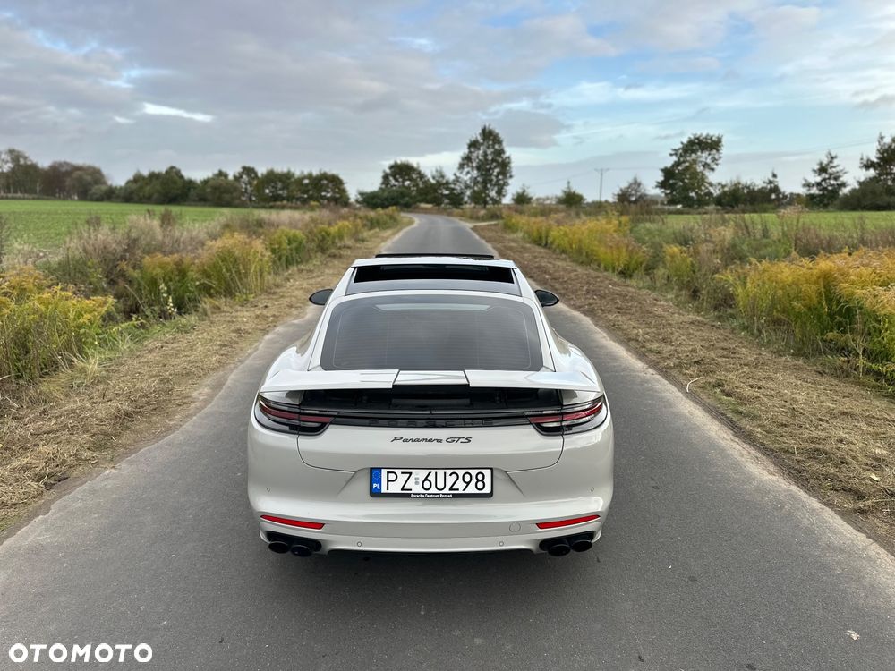 Porsche Panamera GTS GPF - 3