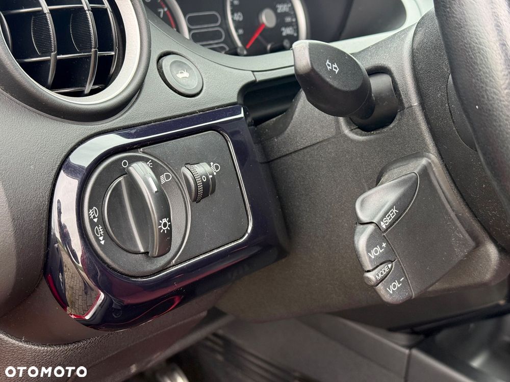Ford Fiesta 2.0 ST - 11