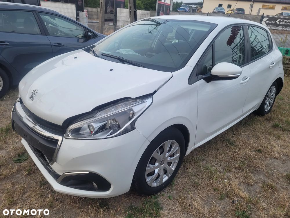 Peugeot 208 1.6 BlueHDi Active S&S - 8