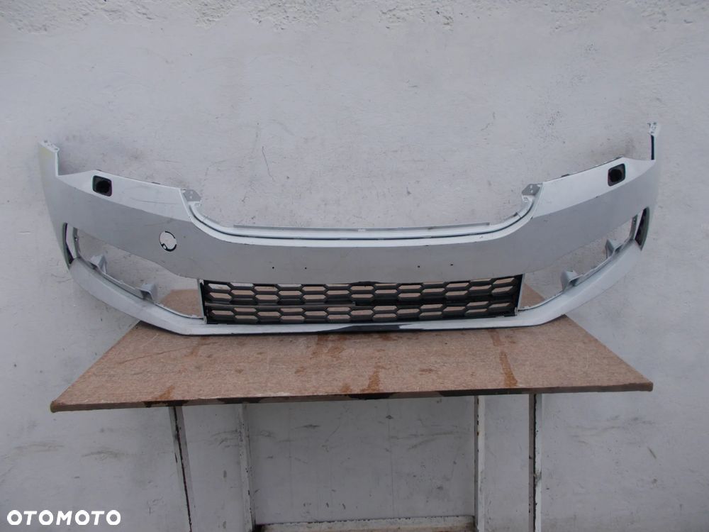 SKODA SUPERB III LIFT 18-23 ZDERZAK PRZÓD PRZEDNI TYLKO SPRYSKI - 1