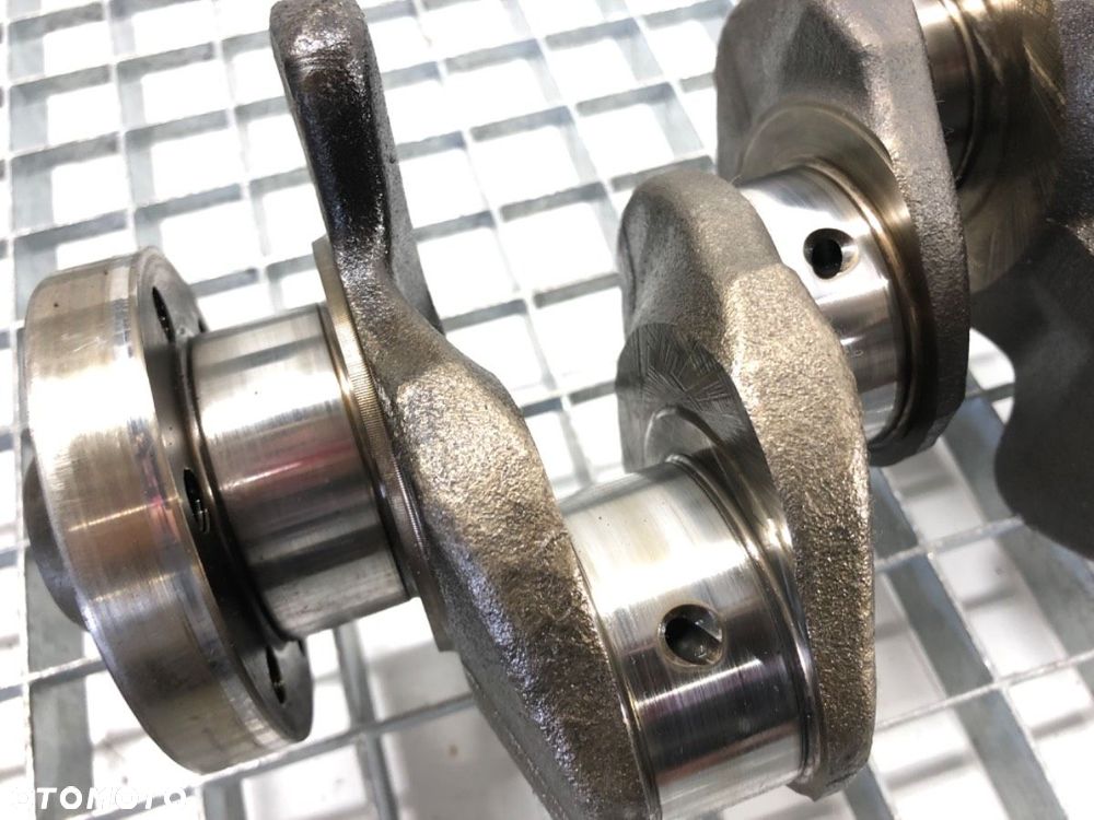 WAŁ KORBOWY  SKODA OCTAVIA II (1Z3) 2004 - 2013 2.0 TDI RS 125 kW [170 KM] olej napędowy 2006 - - 2