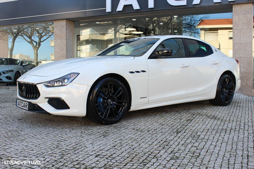 Maserati Ghibli GT Hybrid - 8