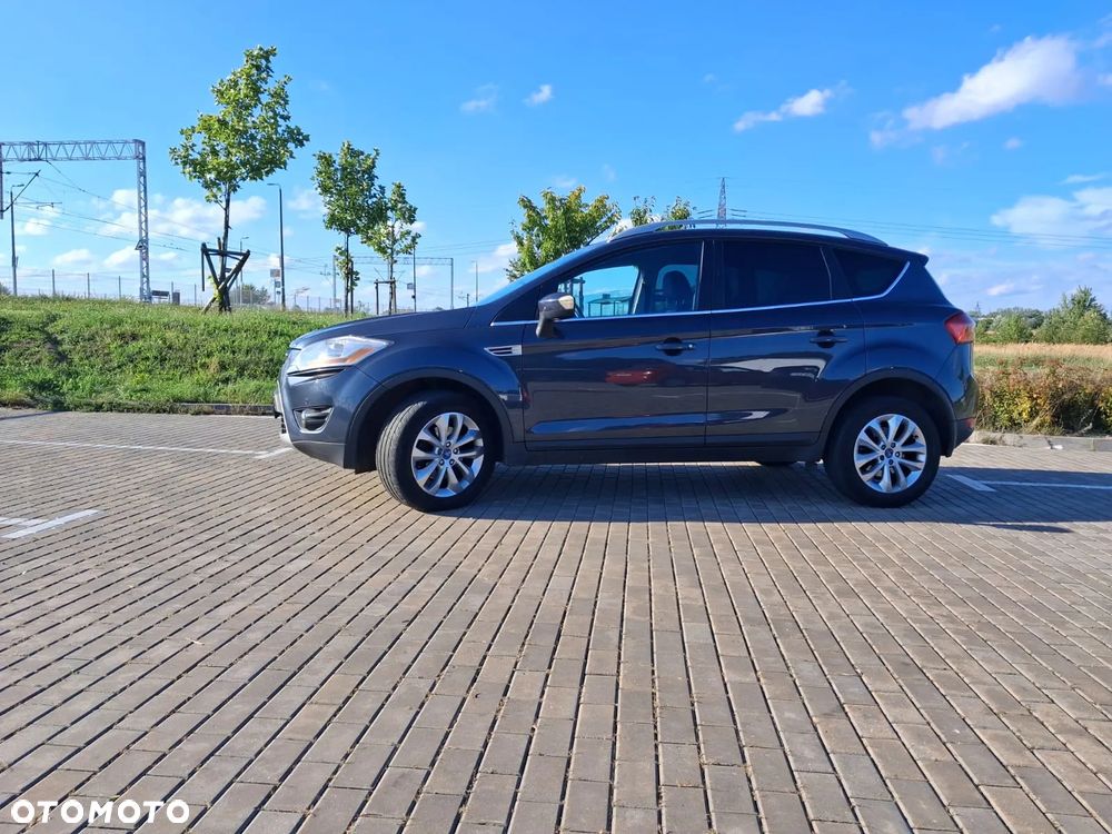 Ford Kuga 2.0 TDCi 4x4 Titanium - 9