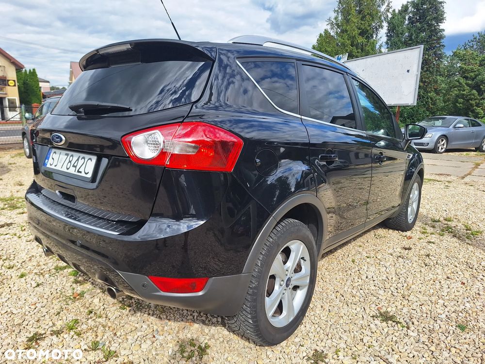 Ford Kuga 2.5 4x4 Titanium - 11