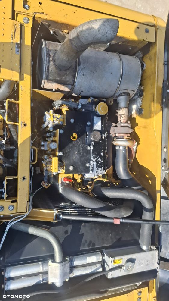 Caterpillar 319DL - 15