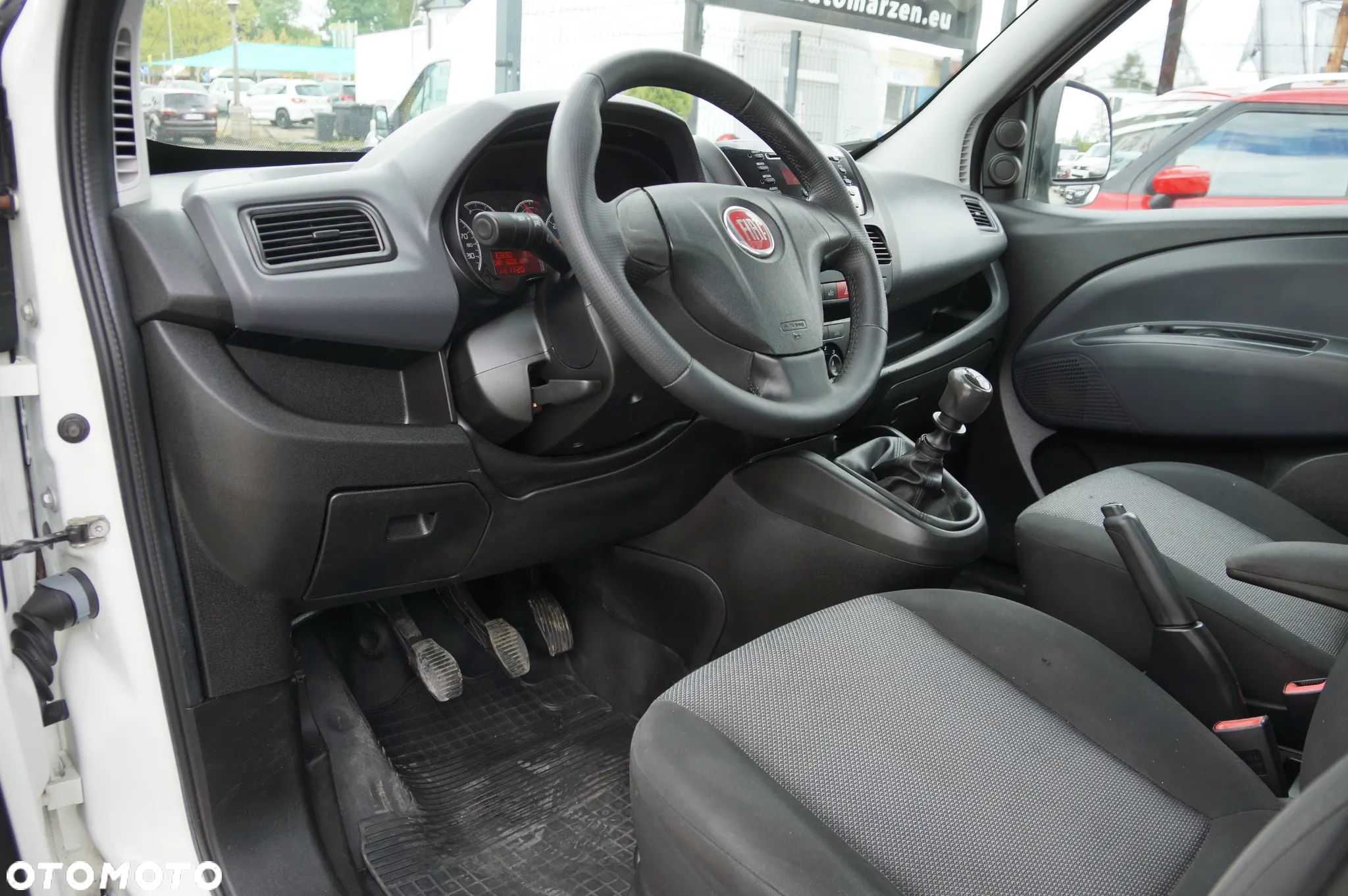 Fiat Doblo - 19