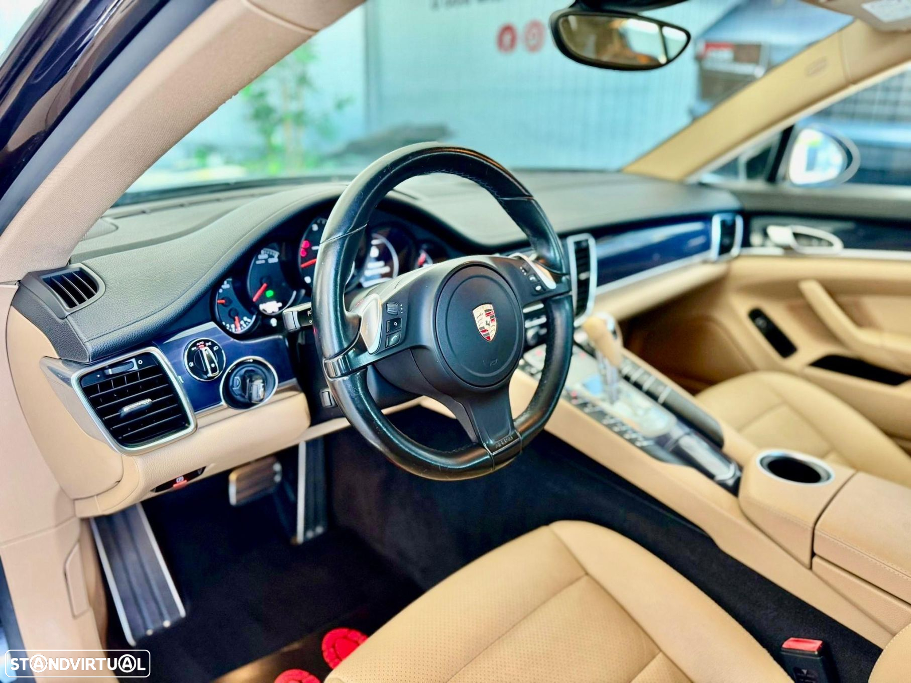 Porsche Panamera Edition - 8
