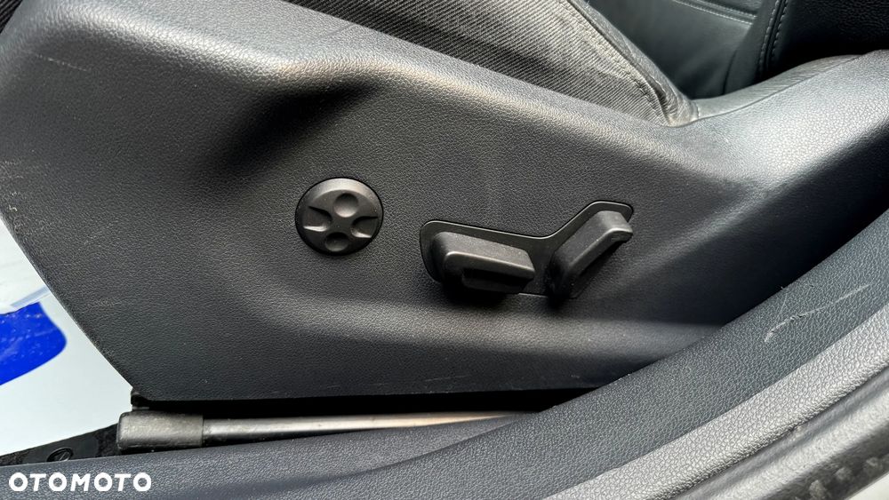 Peugeot 508 BlueHDi 180 EAT6 Stop&Start Allure - 28