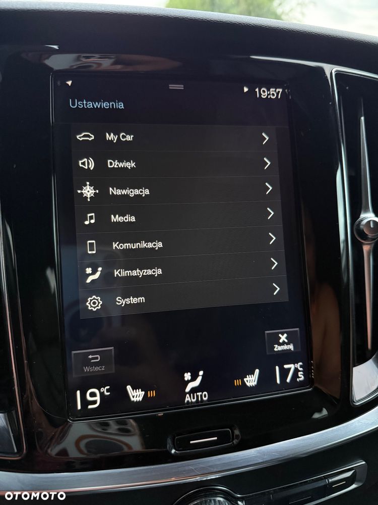 Volvo V60 D3 Momentum Pro - 37