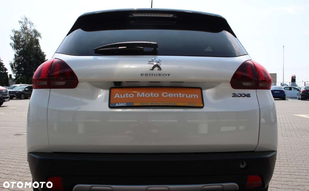 Peugeot 2008 - 6
