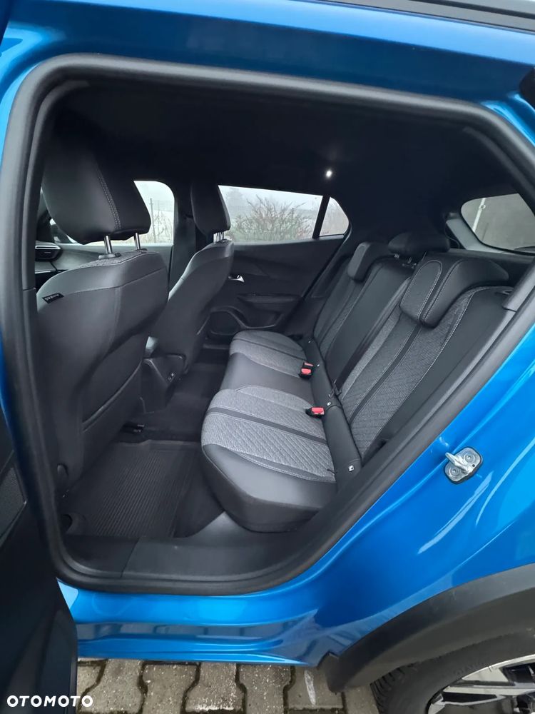 Peugeot 2008 BlueHDi 130 Allure S&S EAT8 - 25