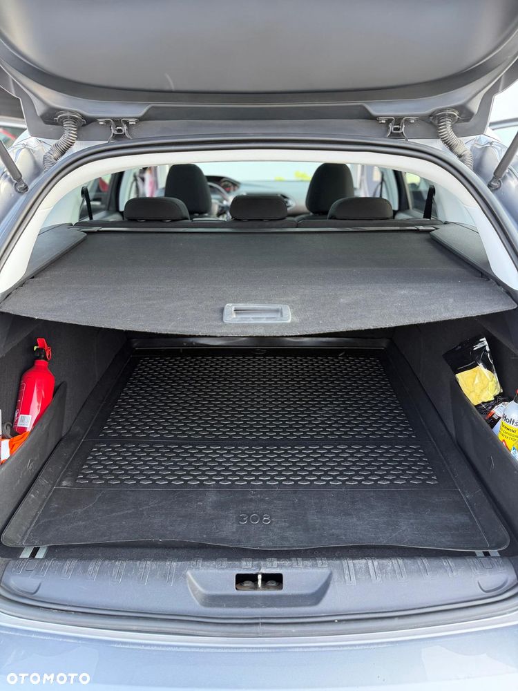 Peugeot 308 1.6 BlueHDi Allure S&S - 8