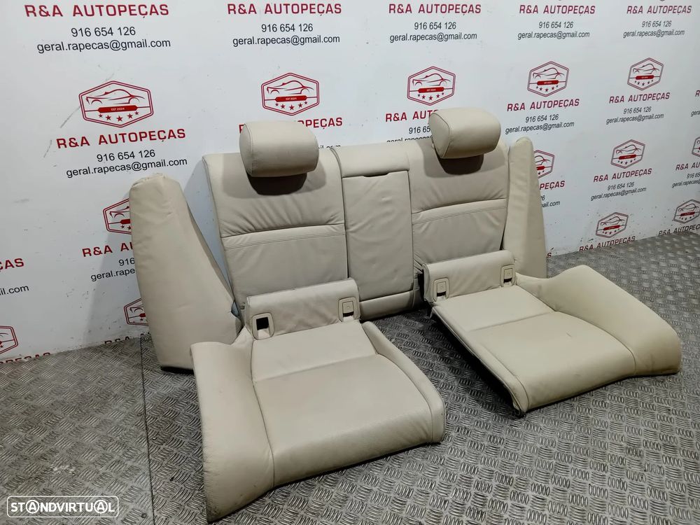 Conjunto Bancos BMW Série 3 Coupé E92 em Pele Original - 3