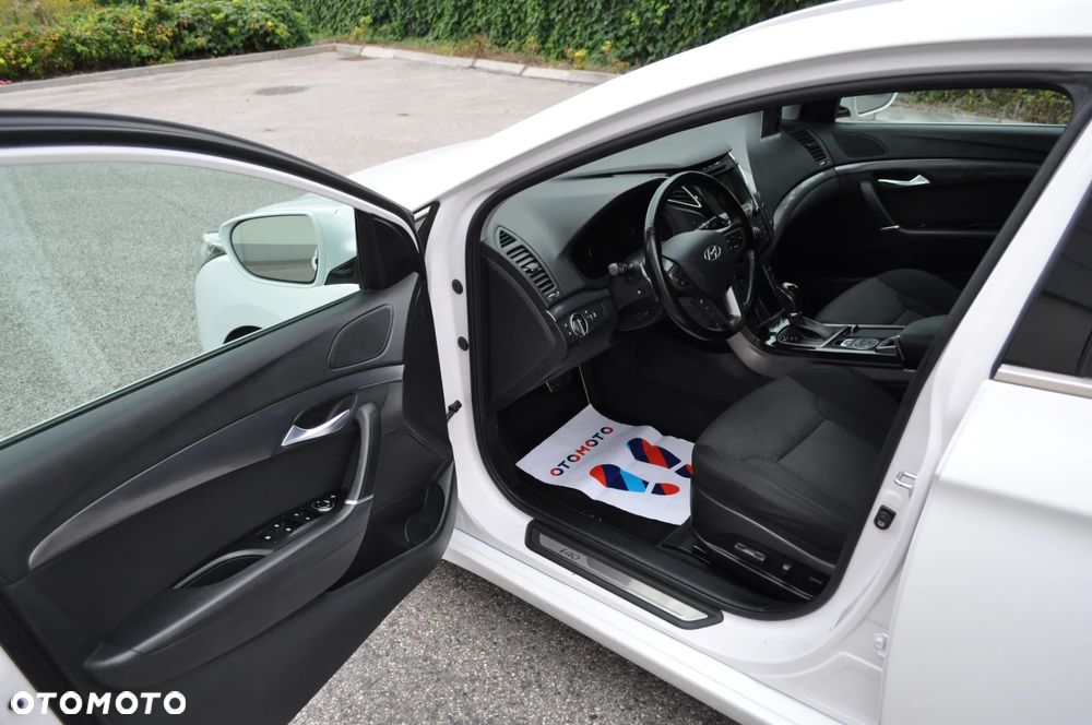 Hyundai i40 1.7 CRDi Premium DCT - 13