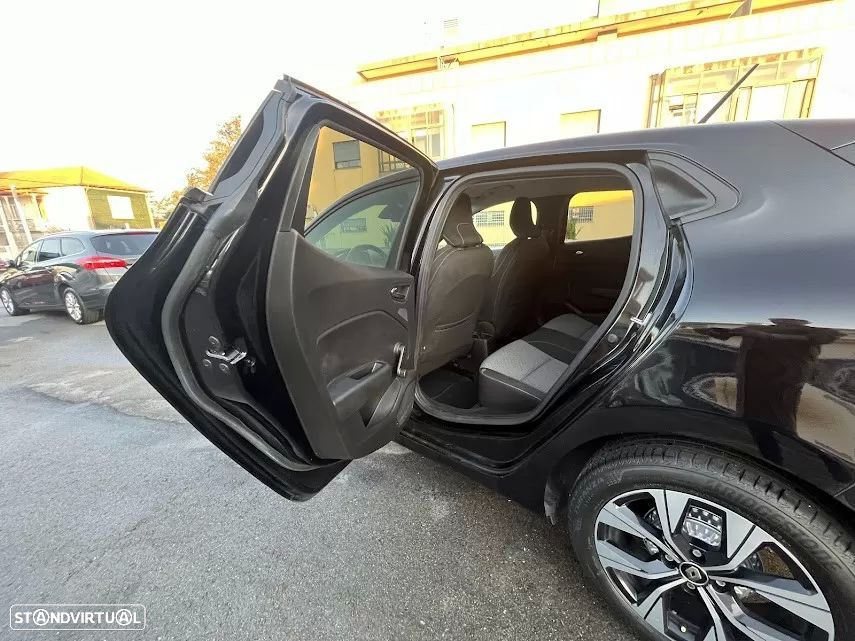 Renault Clio 1.0 TCe Limited - 45
