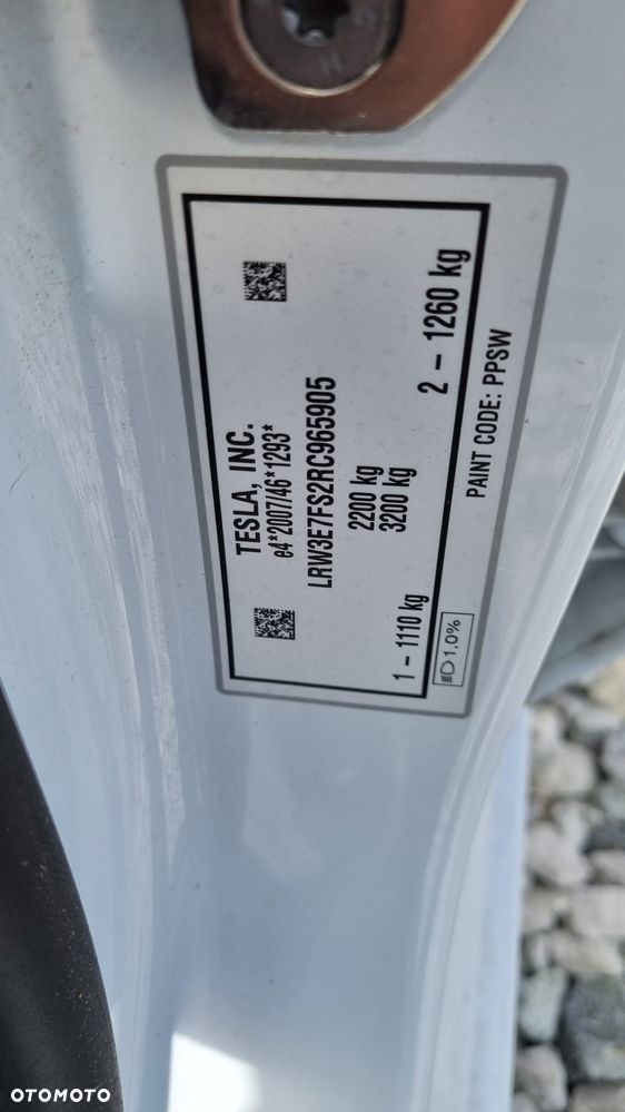 Tesla Model 3 Standard Hinterradantrieb - 27
