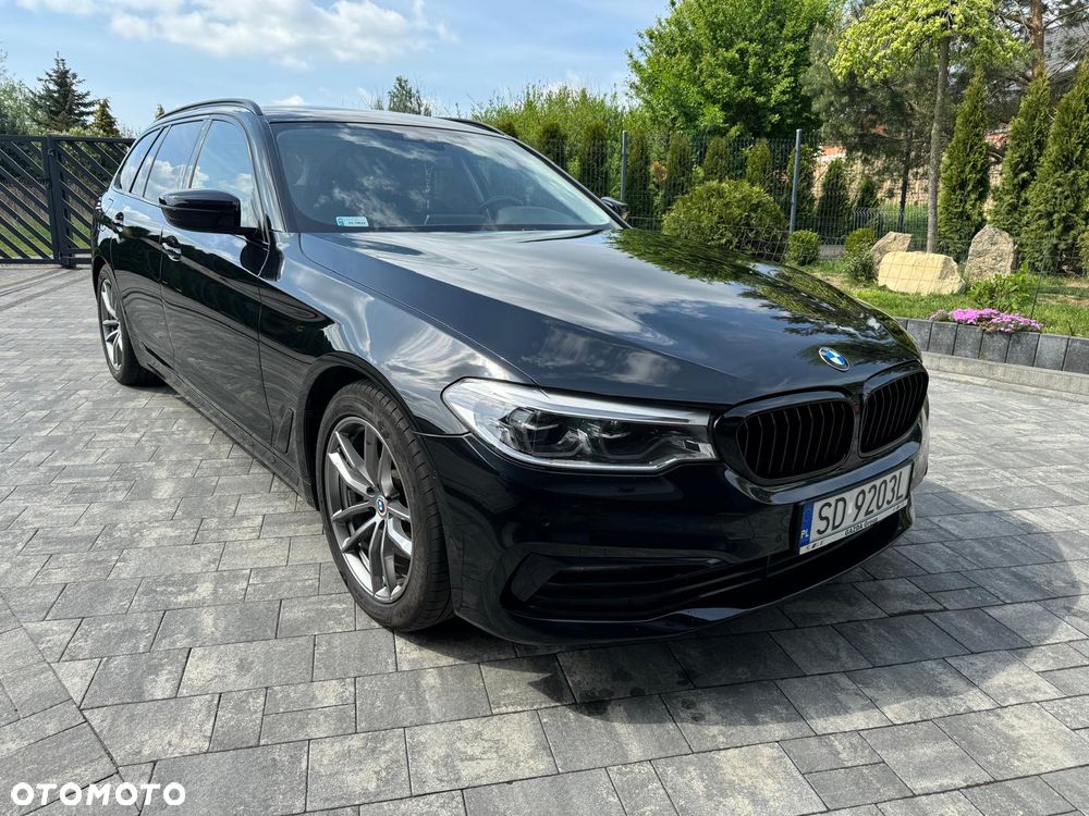 BMW Seria 5 520d Luxury Line sport - 3