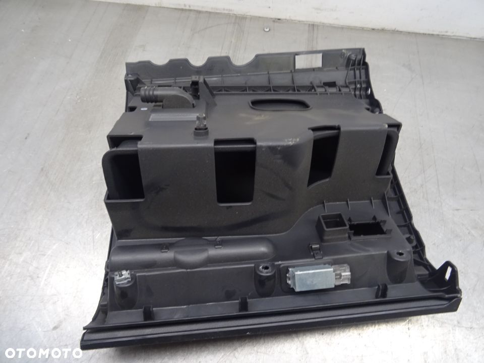VW GOLF PLUS LIFT 09-14 2.0TDI SCHOWEK PASAŻERA - 3