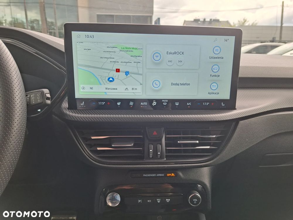 Ford Kuga - 10