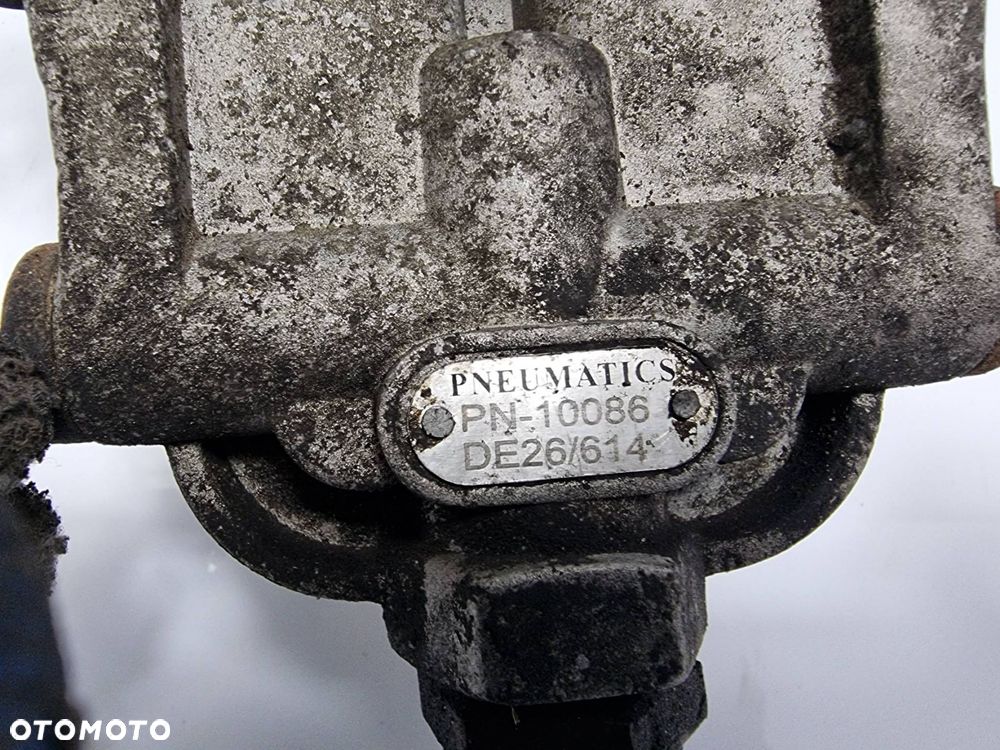 ZAWÓR RENAULT PREMIUM 270.19 PN-10086 - 2