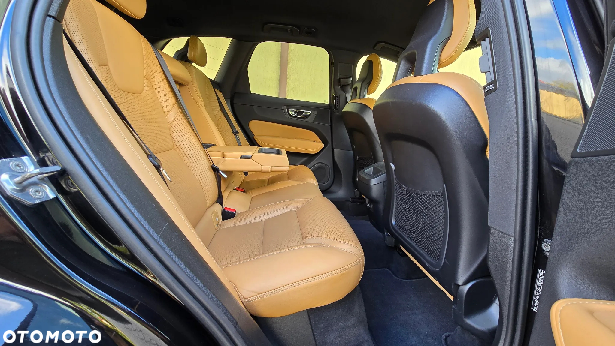 Volvo XC 60 D4 SCR AWD Inscription - 25