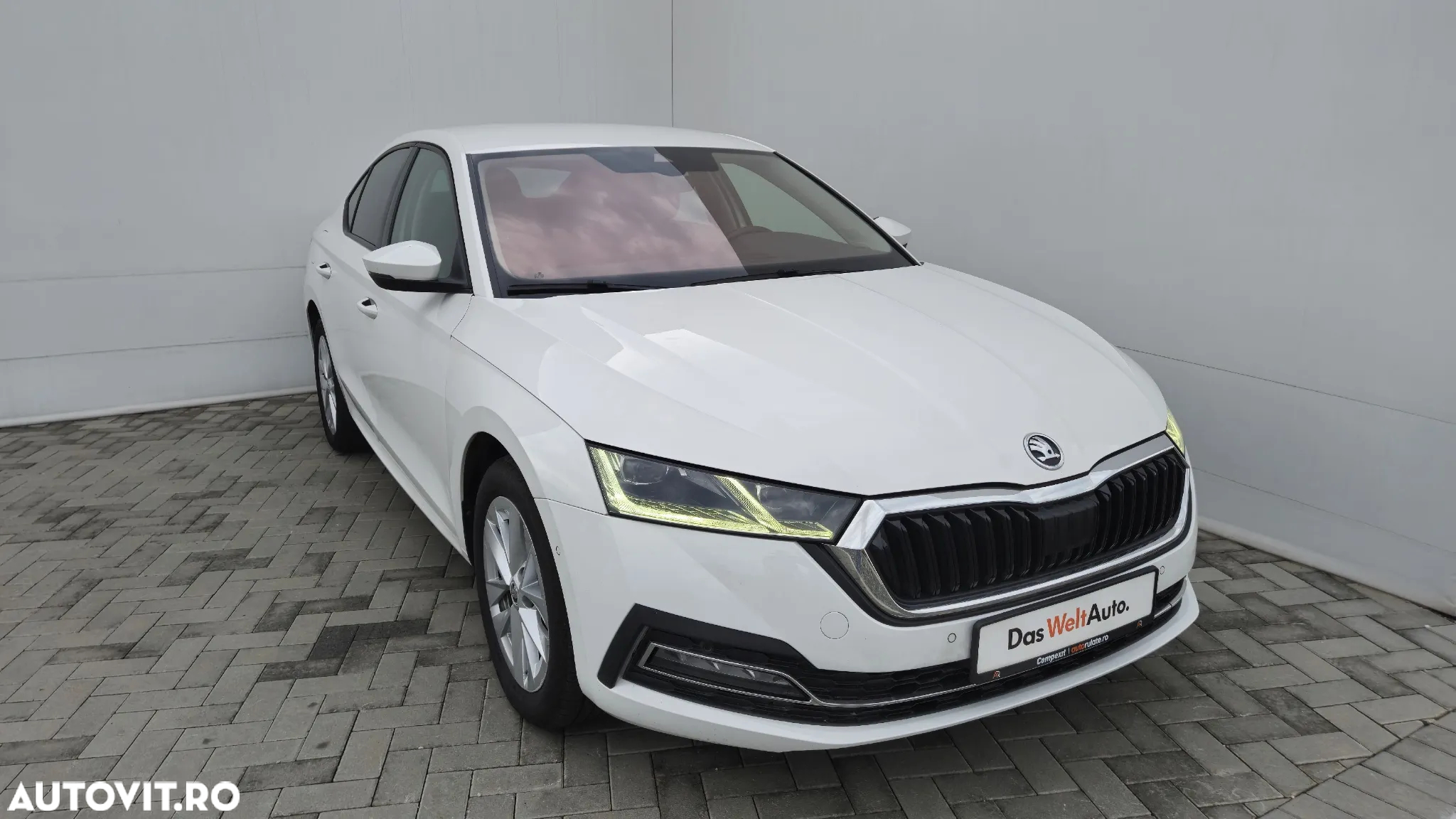 Skoda Octavia 2.0 TDI DSG Style - 7