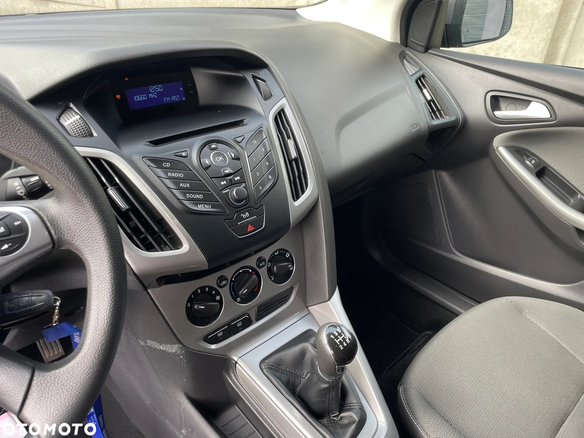 Ford Focus - 13