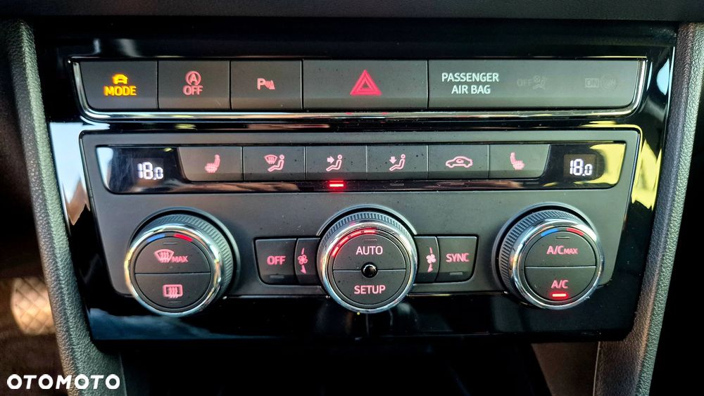 Seat Leon 1.5 TSI ACT DSG OPF FR - 23