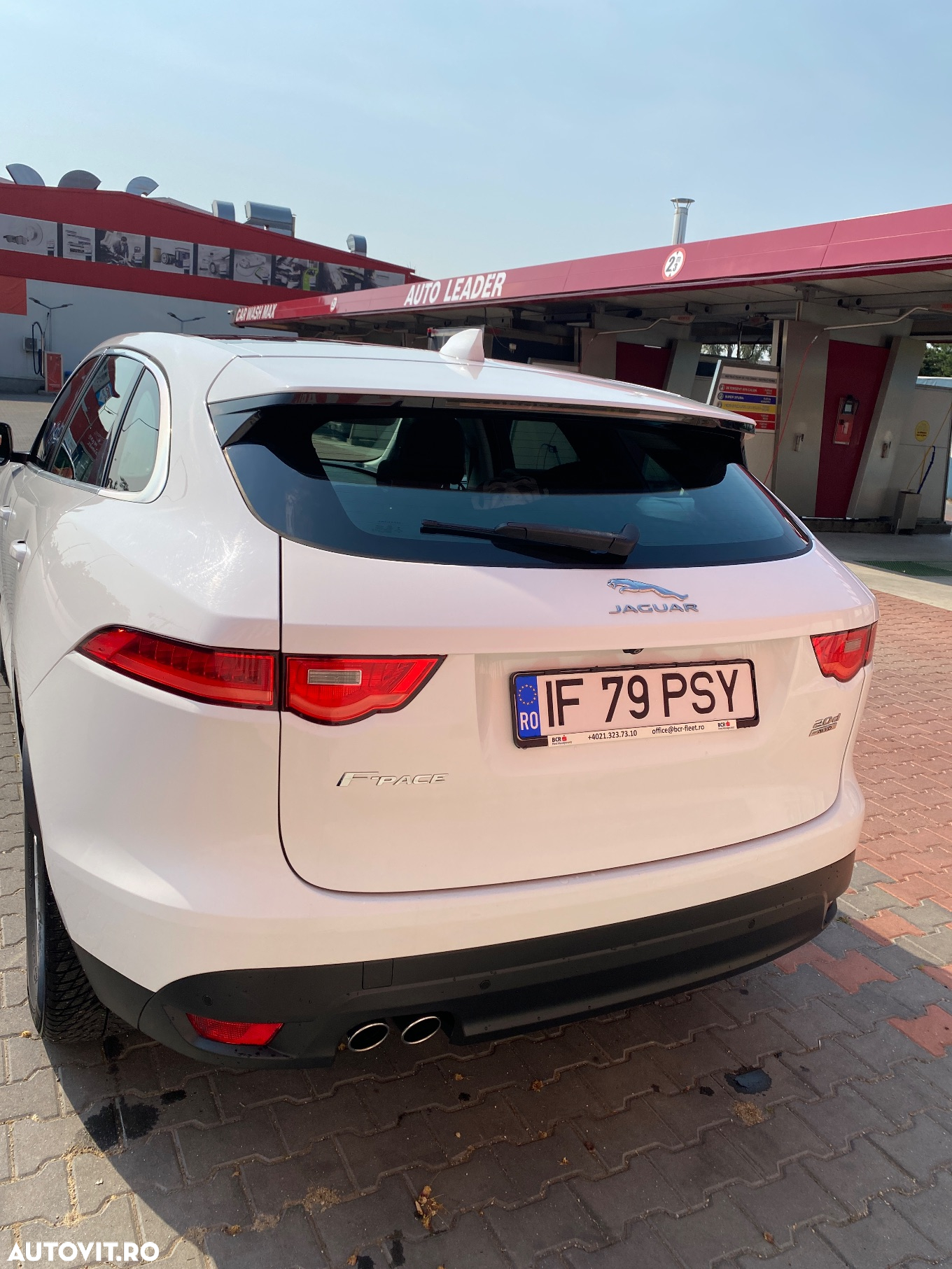 Jaguar F-Pace 20d AWD Prestige - 3