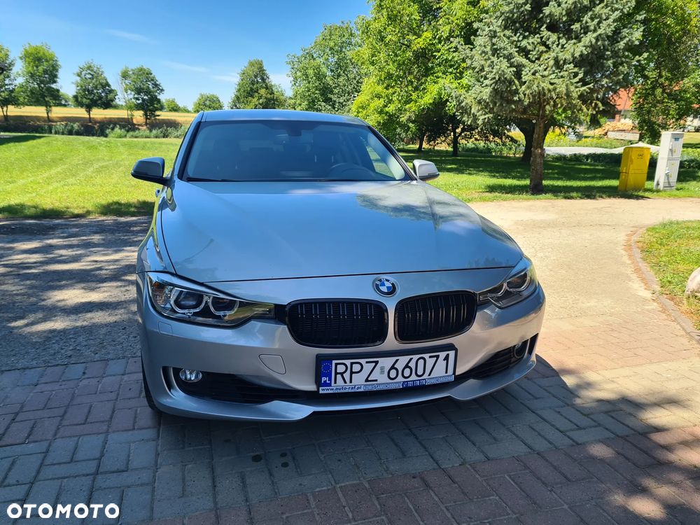 BMW Seria 3 - 2